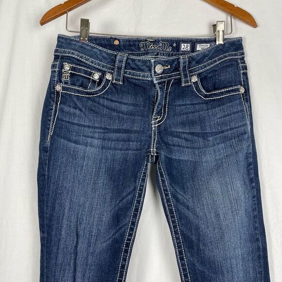 Miss Me NWOT Embellished Signature Boot Denim Jeans - Women’s 28 - Picture 3 of 9